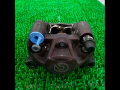 Brembo opposed 2-piston calipers
84mm pitch
General purpose