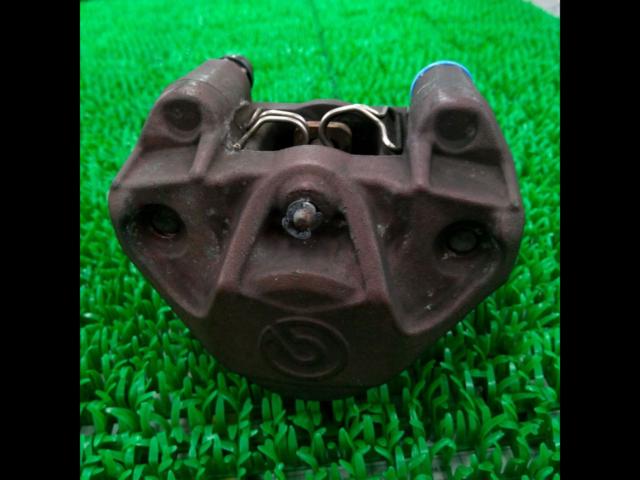 Brembo opposed 2-piston calipers
84mm pitch
General purpose