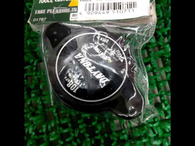 DAYTONA radiator cap
96378