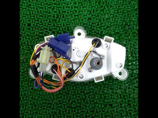 SUZUKI genuine speedometer
Address V50