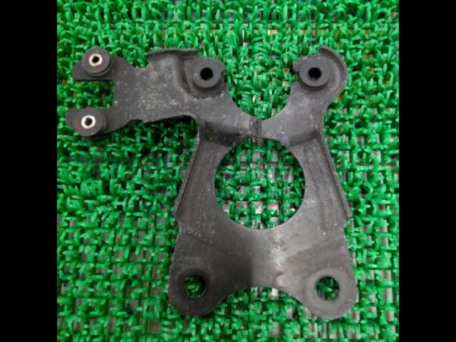 Genuine Yamaha meter bracket
YB-1