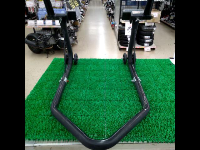 Unknown manufacturer front/rear maintenance stand
General purpose