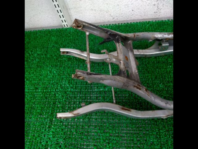 Genuine Honda seat rails
CBR250RR / MC22