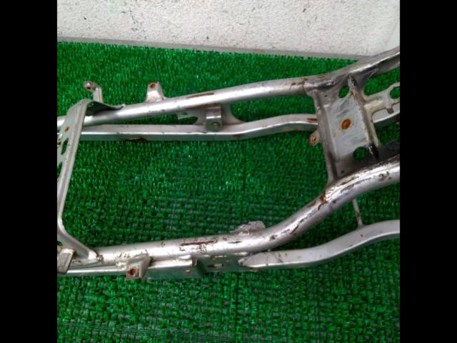 Genuine Honda seat rails
CBR250RR / MC22