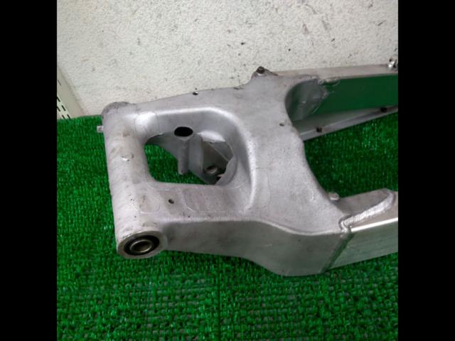 Genuine Honda swingarm
CBR250RR
/ MC22