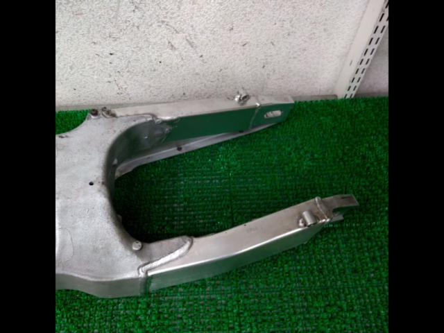Genuine Honda swingarm
CBR250RR
/ MC22