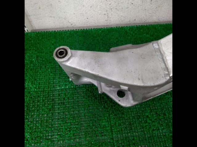 Genuine Honda swingarm
CBR250RR
/ MC22