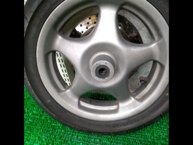 YAMAHA genuine front and rear wheel set
Majesty 125