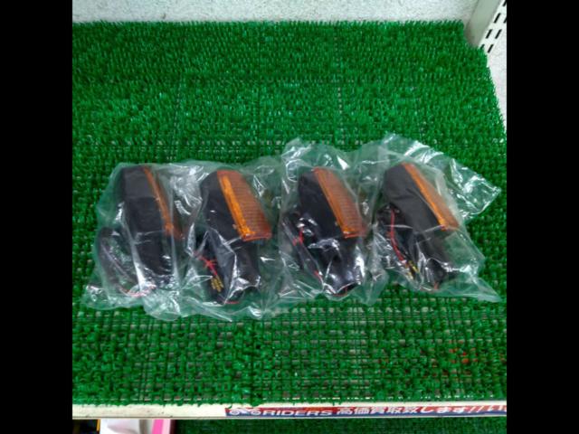 Unknown Manufacturer
Genuine type turn signal 4 pieces set
Zerubisu