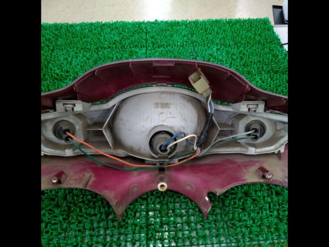 2-piece set of genuine Honda headlights (with minor defects)
DIO
FIT