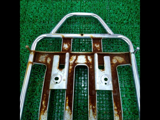 6HONDA Rear Carrier
Super Cub