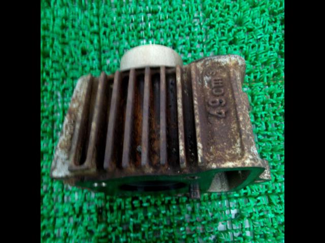 14. Slightly flawed genuine Honda cylinder
Magna 50