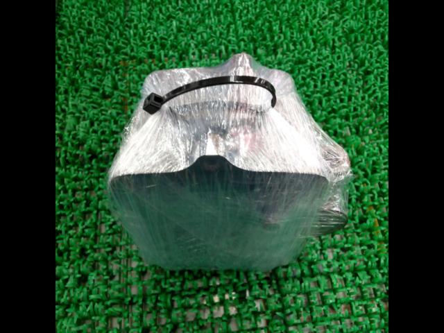 14. Slightly flawed genuine Honda cylinder
Magna 50