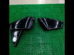 18HONDA Genuine Side Covers
Right and left
Magna 50