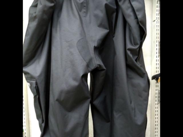 KOMINE07-916
Protection over pants
Size: 6XLB
