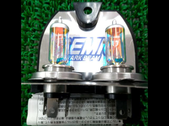 REMIC
RS-892
Spark beam halogen bulb
2 pieces