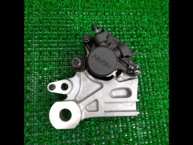 YAMAHA
Genuine rear brake caliper for YZF-R7