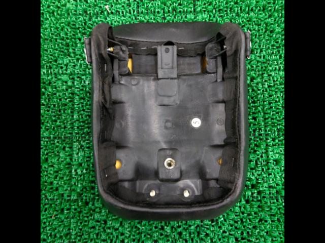 Genuine Yamaha tandem seat
Virago 250