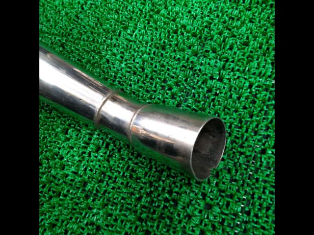 YOSHIMURA slip-on silencer
Zephyr 400