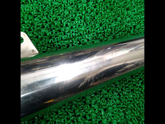 YOSHIMURA slip-on silencer
Zephyr 400