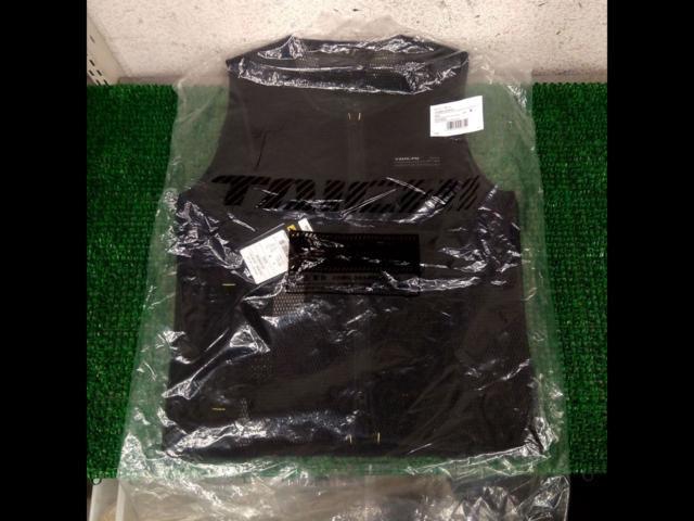 Size M
RSTaichi
Liquid Wind Airflow Vest
RSU501