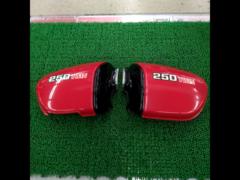 Genuine Honda side cover set (left and right)
CB250T
Hawk 2