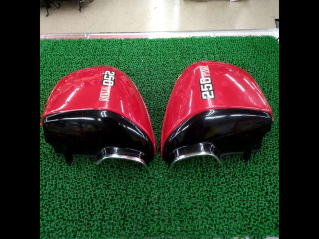 Genuine Honda side cover set (left and right)
CB250T
Hawk 2