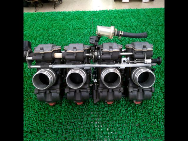 YOSHIMURATMR-MJN
36mm carburetor
77-84-77
Use at XJR1300