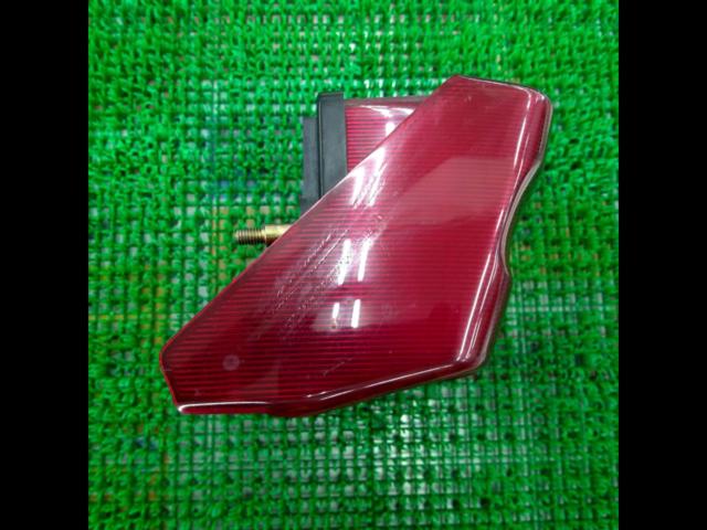HONDA
SB1300SF (SC40)
Genuine tail lamp