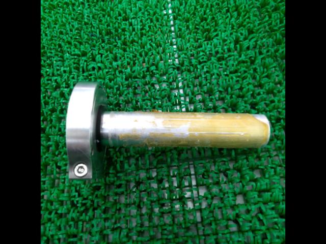 High throttle holder from an unknown manufacturer
General purpose 22.2 pie