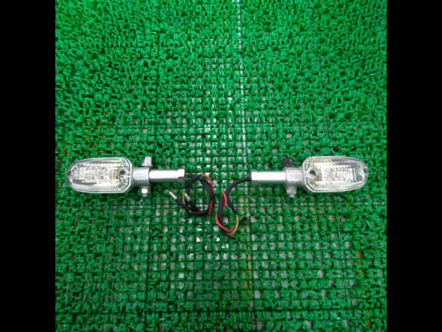 Set of 2 aluminum turn signals (manufacturer unknown)
General purpose