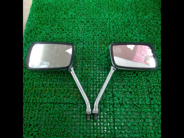 Genuine Honda mirror set (left and right)
General purpose 10mm positive screw