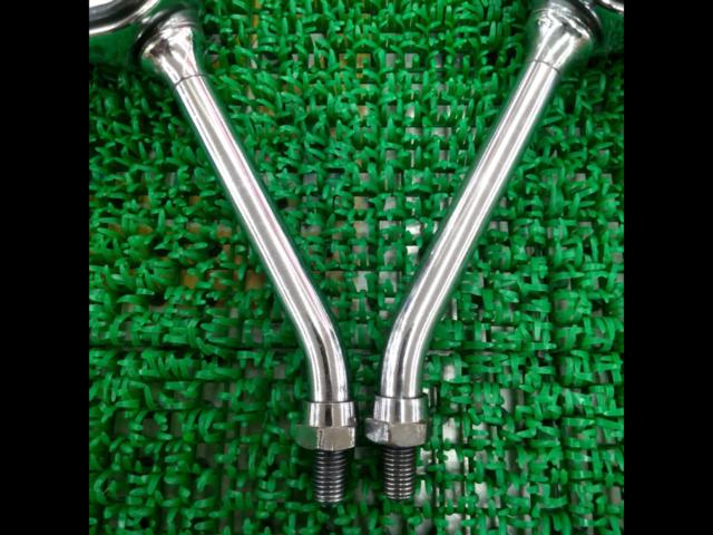 Genuine Honda mirror set (left and right)
General purpose 10mm positive screw