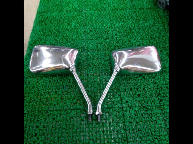 Genuine Honda mirror set (left and right)
General purpose 10mm positive screw