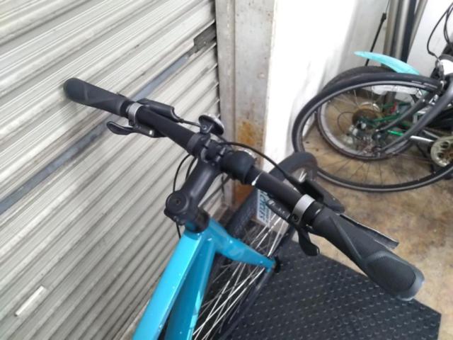 1大特価!!TREK FX2 700×35C 3×8S 前後ディスクブレーキ クロスバイク ブルー