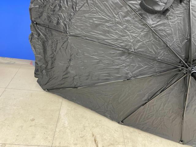 Unknown Manufacturer
Umbrella-style sunshade