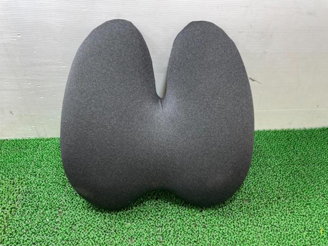 Unknown Manufacturer
For waist
Cushion