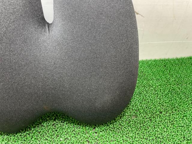 Unknown Manufacturer
For waist
Cushion