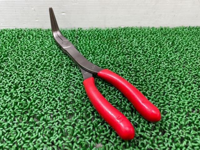 Snap-on
Long neck 90° needle nose pliers 490CF