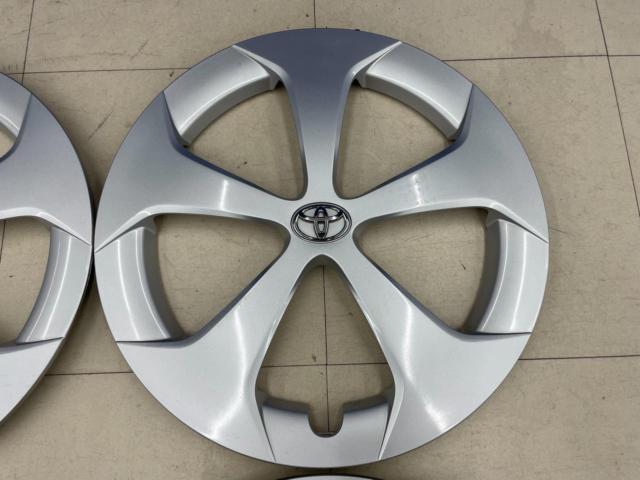 Toyota Prius/ZVW30/Late Model Genuine Parts
Wheel cap