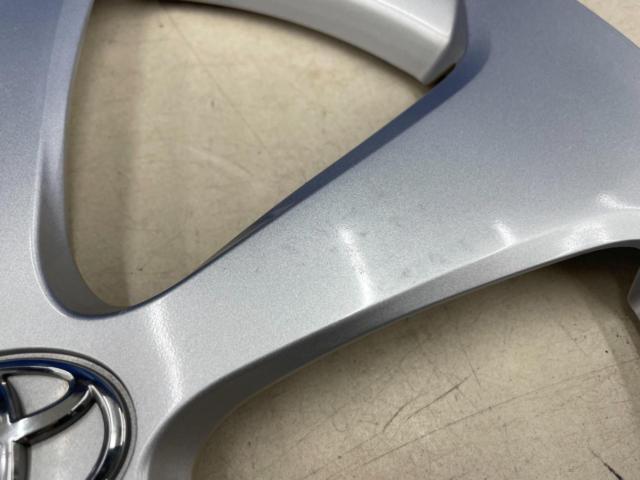 Toyota Prius/ZVW30/Late Model Genuine Parts
Wheel cap
