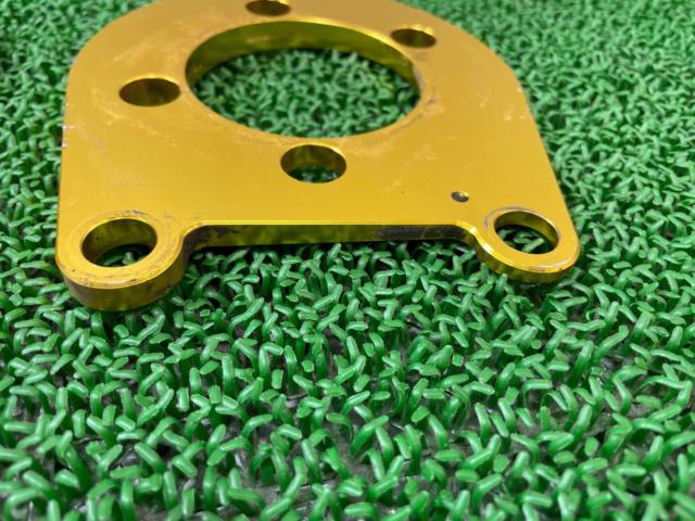 Prius/30 series, manufacturer unknown
Camber plates
3 degrees