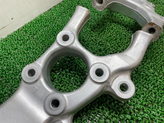 Series 210
Crown
2WD, manufacturer unknown
One-off
Front Short knuckle
-40mm