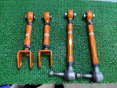 Crown/Crown Majesta/Mark X SKID
RACING
Rear
Upper
Camber
Arm
Set
Adjustable
Pirro