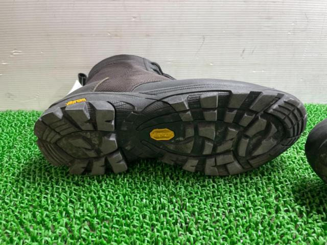 27.0cmGOLDWIN
G Vector GWM
X-OVER
Ankle boot