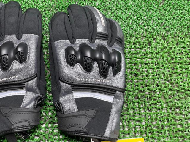 L size KOMINE
GK-855
Protect Windproof Warm Gloves HG