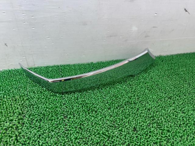 [N-BOX
Custom
JF1 / 2
Genuine Honda parts from the later model year.
Front garnish