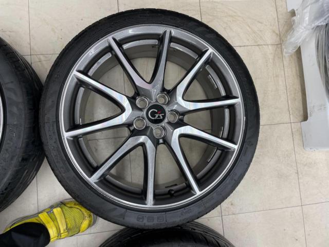 Toyota genuine
Prius
30 series
G's
Wheel +
NANKANG
NOBLE
SPORT
NS-20