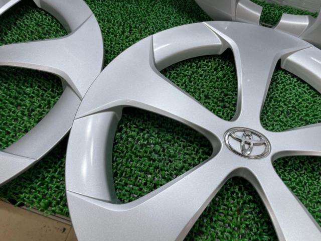 Toyota Prius/30 Series/Late Model Genuine Parts
Wheel cap