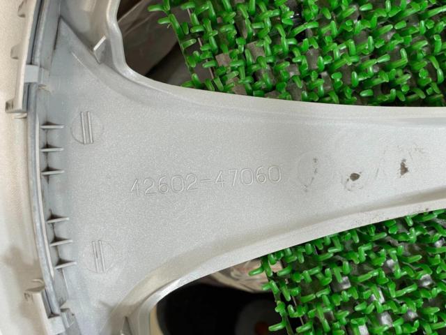 Toyota Prius/30 Series/Late Model Genuine Parts
Wheel cap